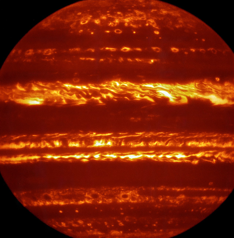 Infrared Jupiter (Image: ESO/L. Fletcher)